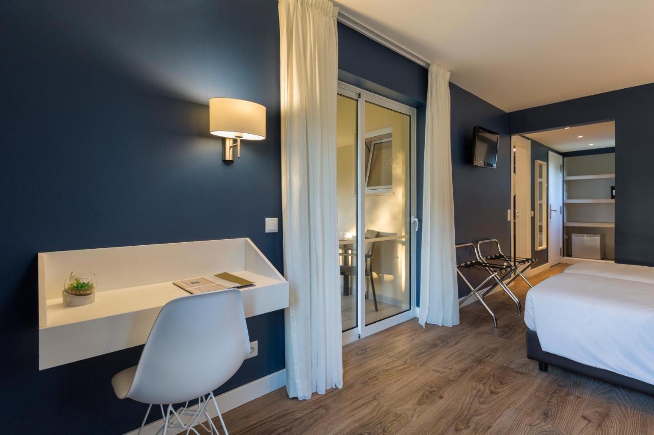 Large Twin Central Room up to 11 years old